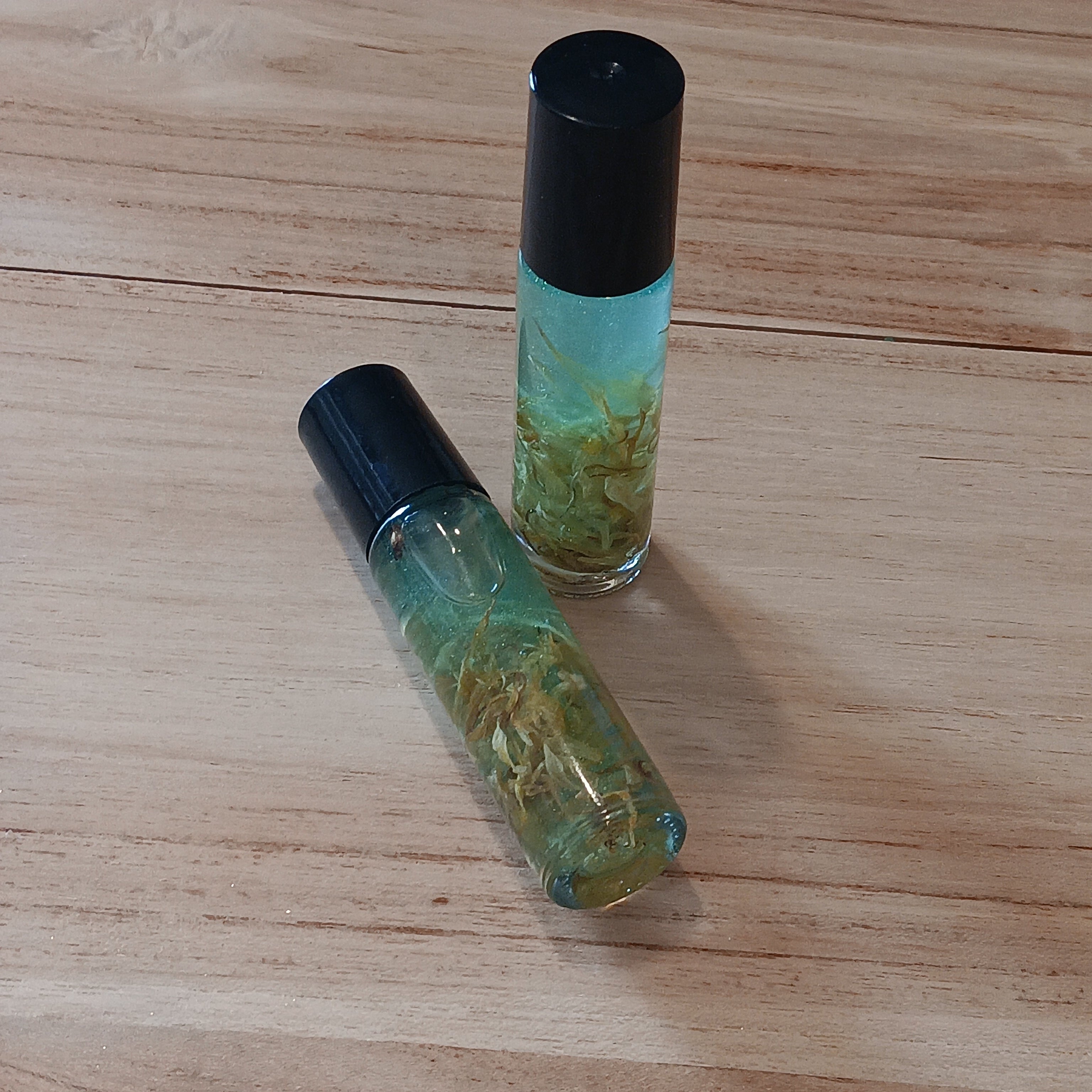 Green Tea and Cucumber (Roll on perfume | phthalate free | paraben free)