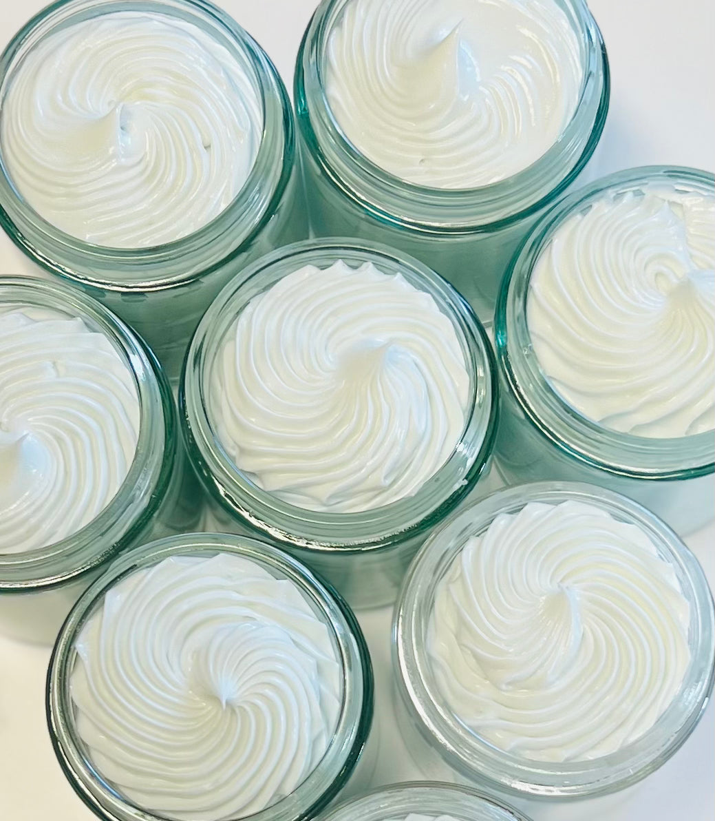 Hydra Mag -"Vanilla Blue Tansy" (Magnesium | Hyaluronic Acid | Vitamin A, B3, C & E Lotion)