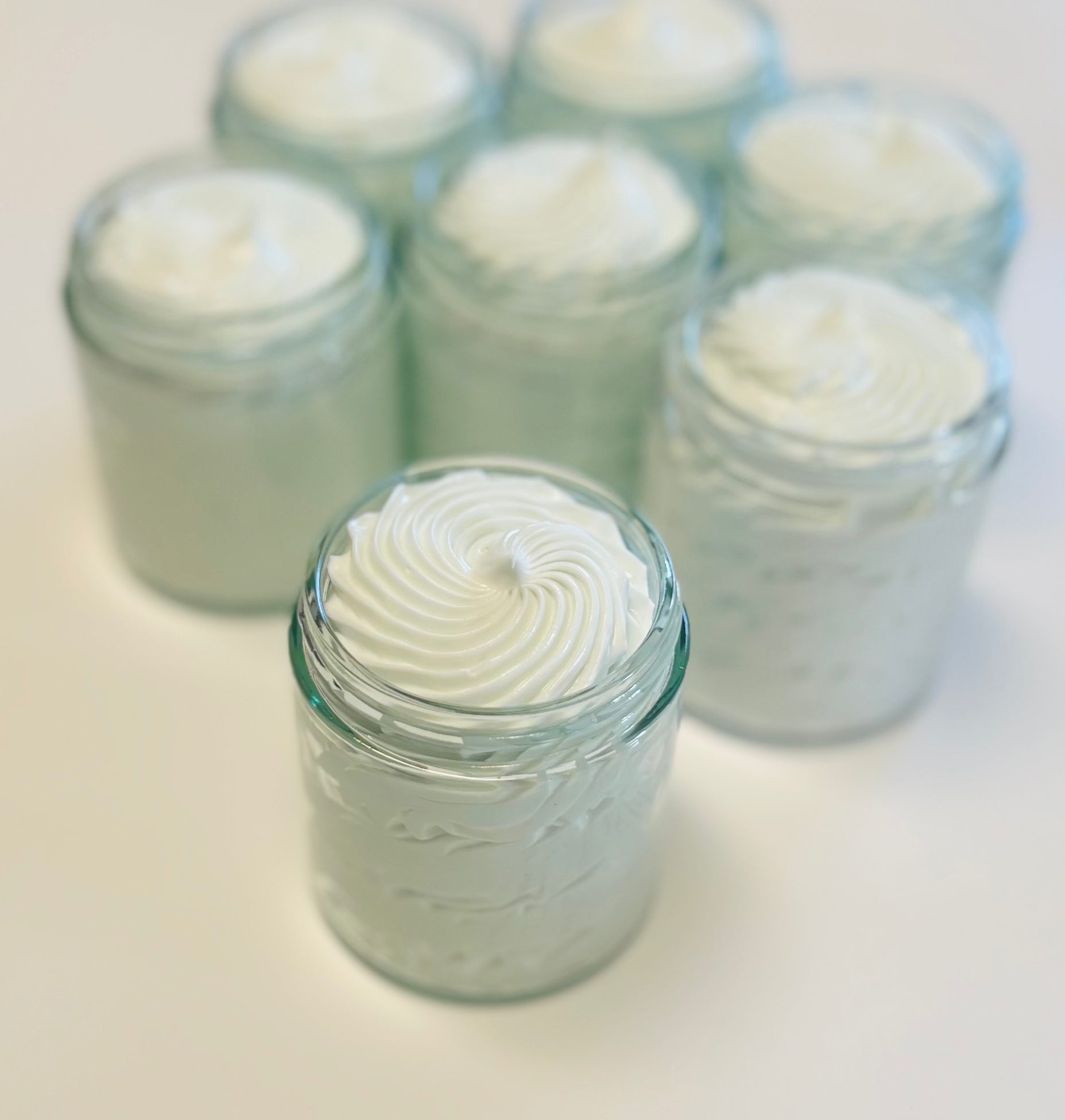 Hydra Mag -"Vanilla Blue Tansy" (Magnesium | Hyaluronic Acid | Vitamin A, B3, C & E Lotion)