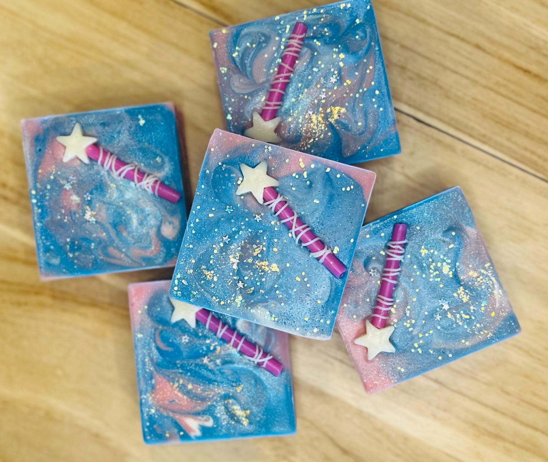 Glinda (GLOWS IN THE DARK | Goat Milk soap)
