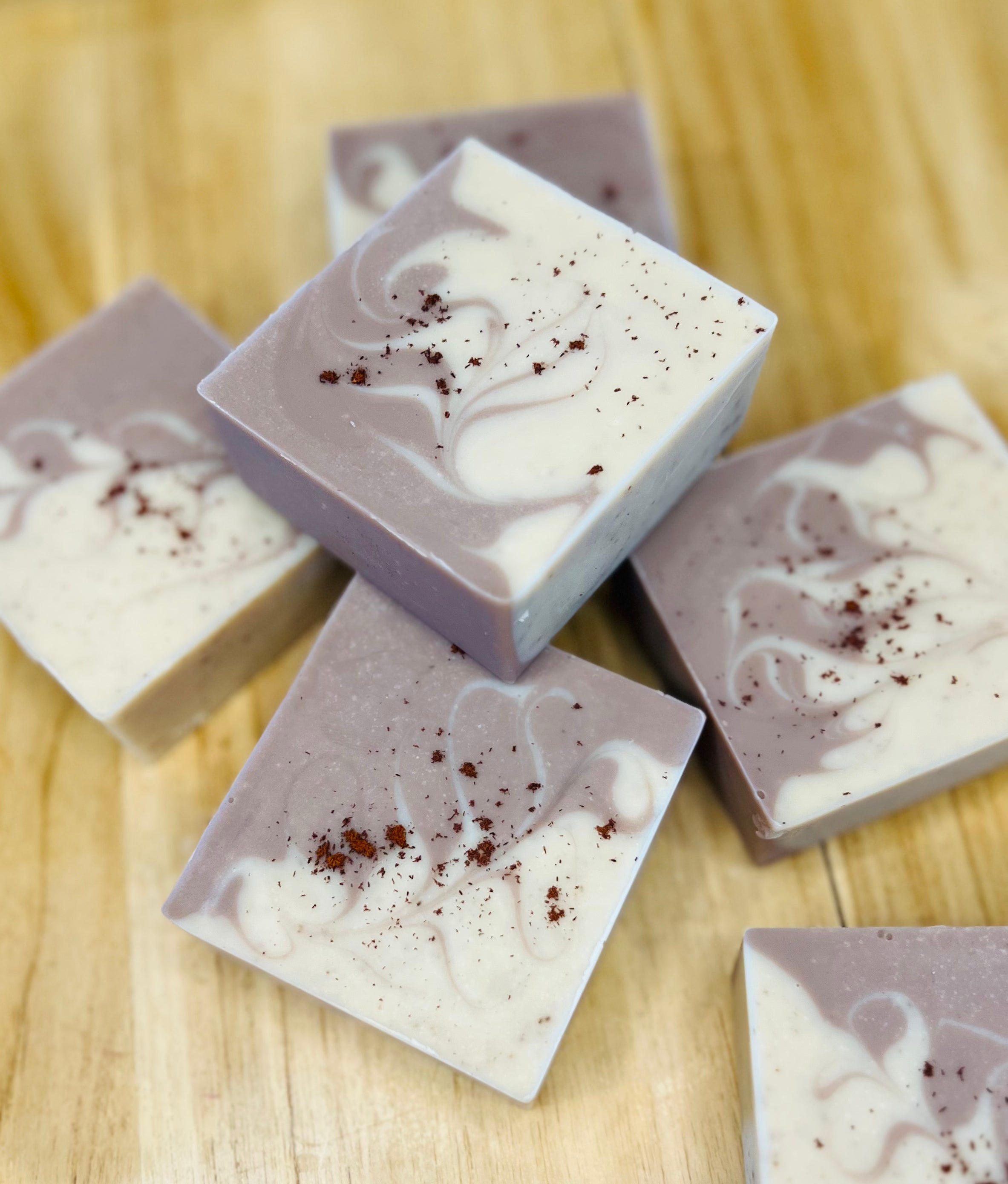 Palo Santo Mahogany - Comes with a Palo Santo Smudging stick (Goat Milk | Sandalwood Soap)