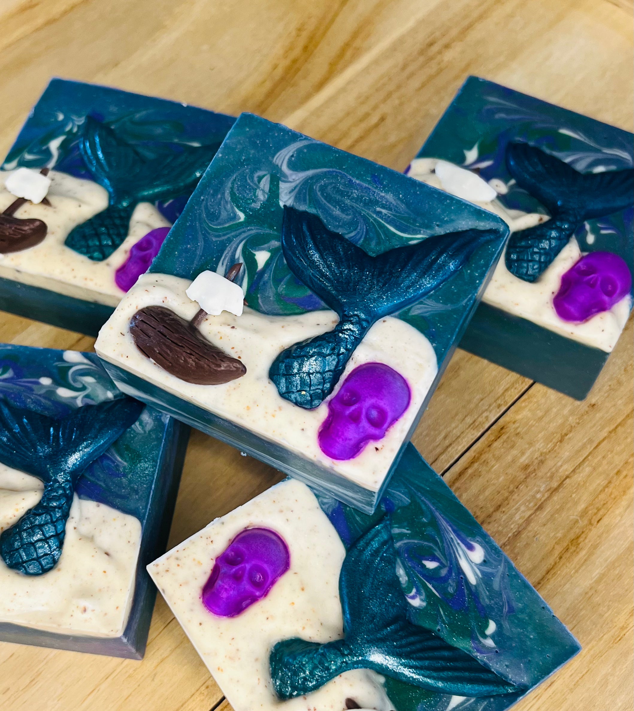 Shipwrecked (Goat Milk | Cocoa butter | Ground flaxseed | Light exfoliating soap)