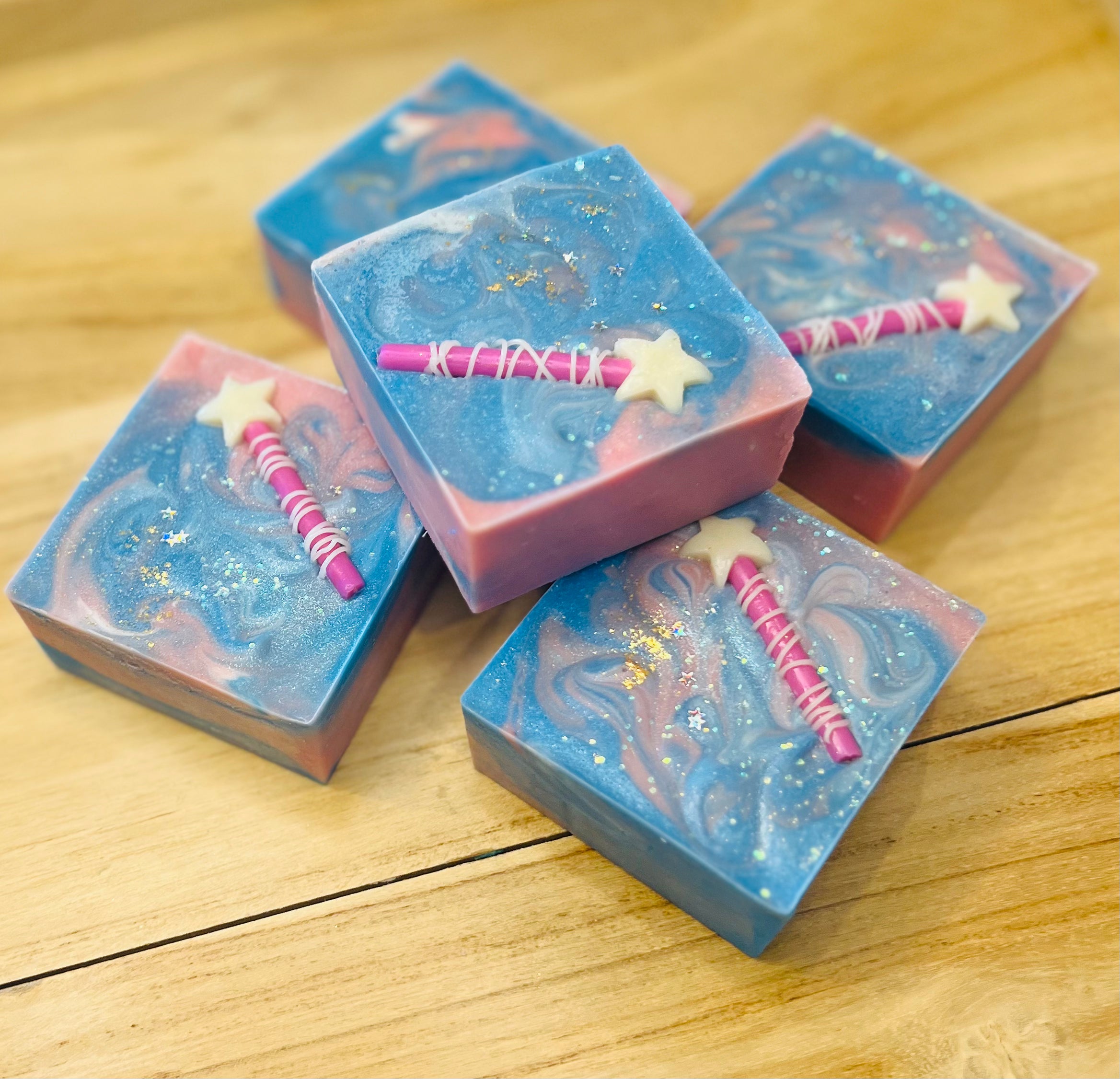 Glinda (GLOWS IN THE DARK | Goat Milk soap)