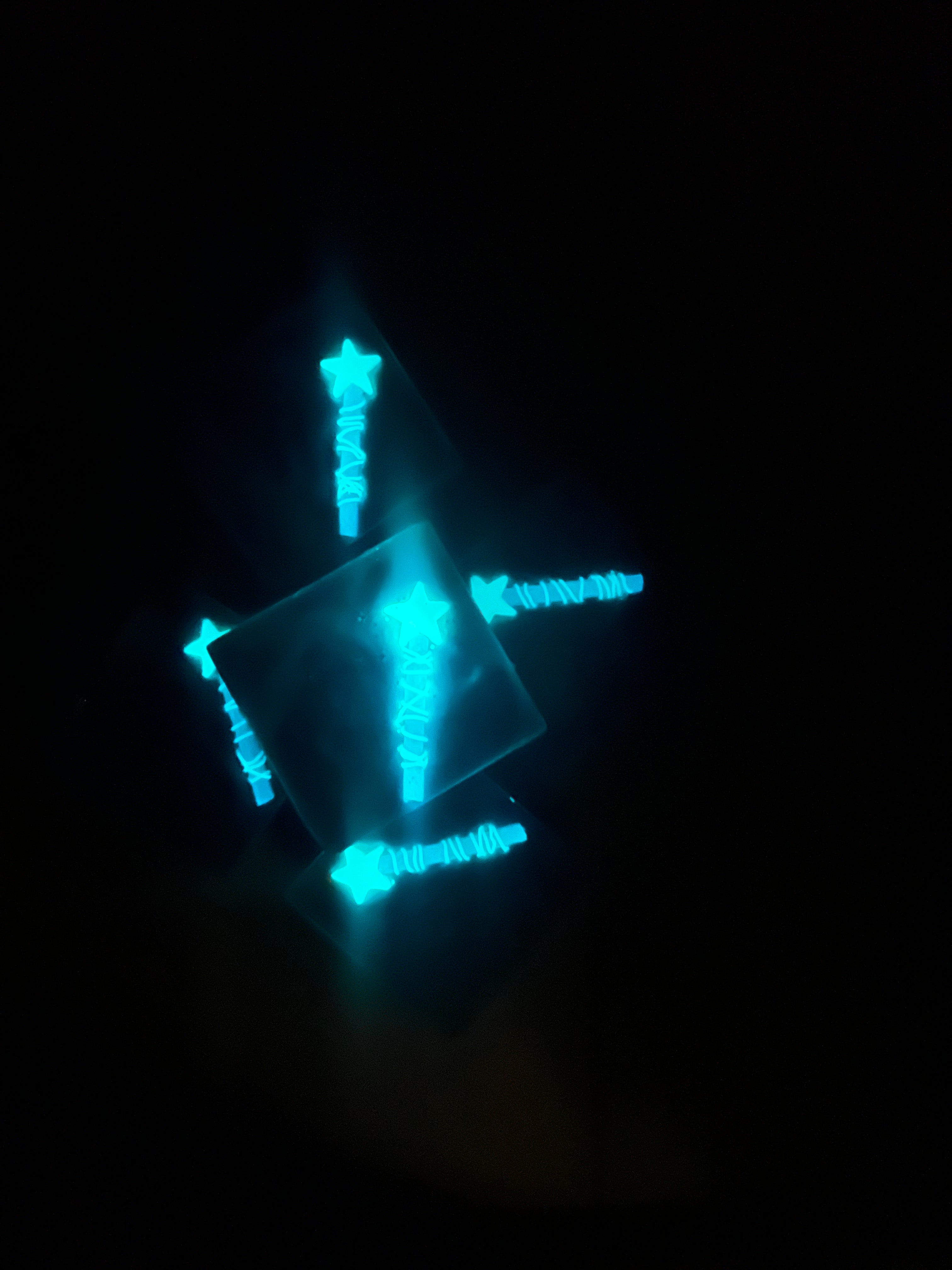Glinda (GLOWS IN THE DARK | Goat Milk soap)