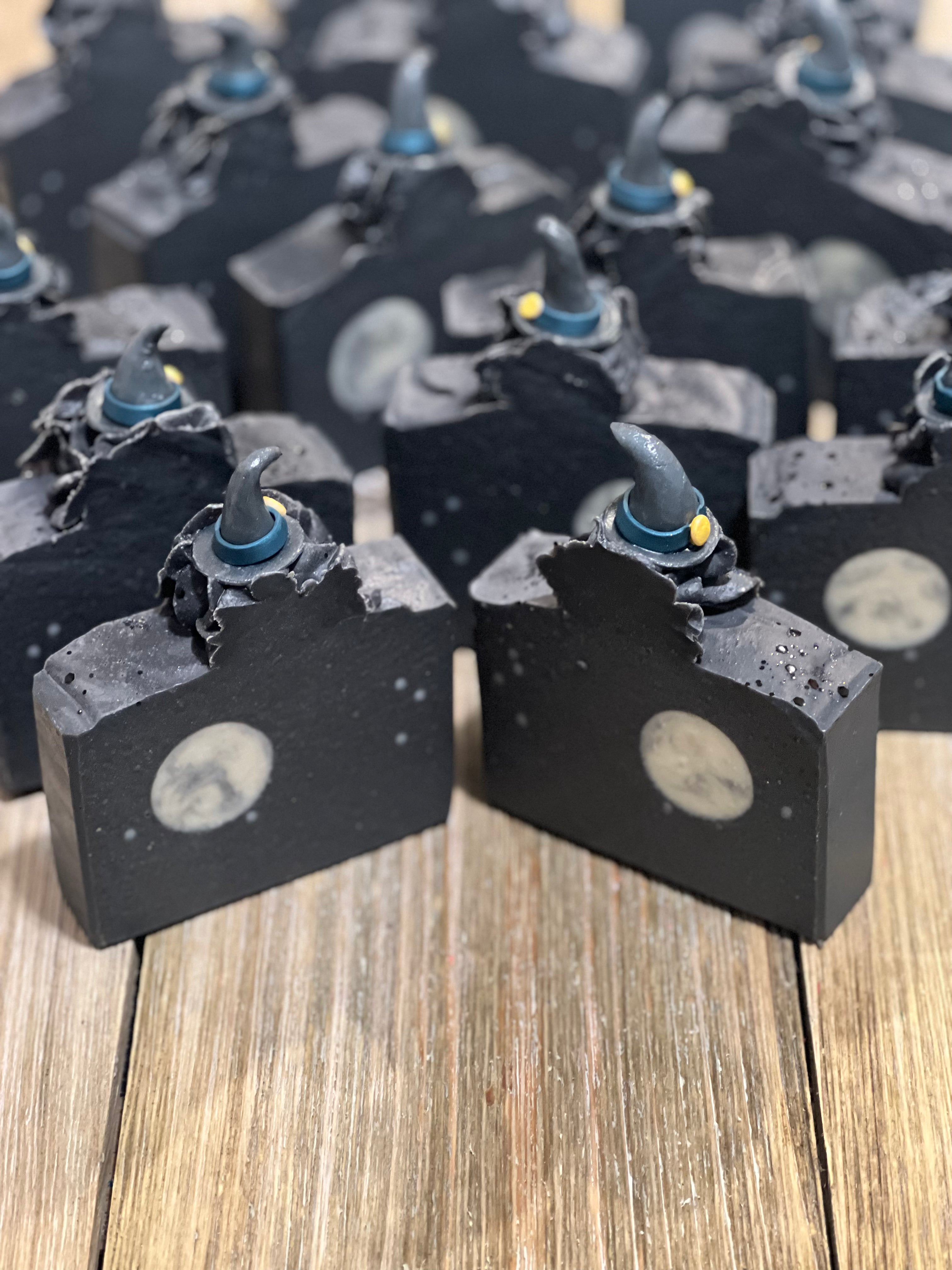 Magick Moon (GLOWS IN THE DARK | 100% Goat Milk Soap)