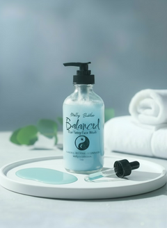 Molly Bubbles 'Balanced' Face Wash (8 oz. Glass Bottle)